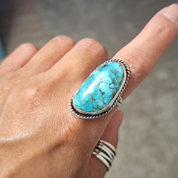 Vintage: Large bright blue turquoise sterling silver statement ring - Picture 4 of 9